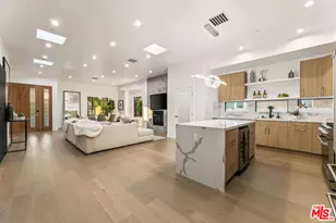 1170 S Lucerne Blvd, Los Angeles, CA 90019 - Photo 10