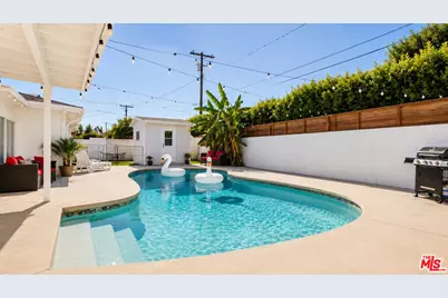 15829 Tupper St, Los Angeles, CA 91343 - Photo 40