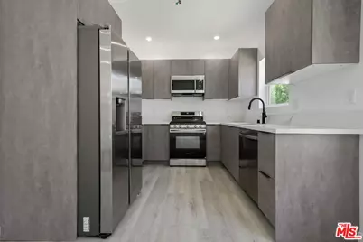1434 Beverwil Dr #2, Los Angeles, CA 90035 - Photo 6