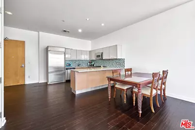 801 S Grand Ave #2106, Los Angeles, CA 90017 - Photo 4