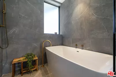 923 N Hilldale Ave, West Hollywood, CA 90069 - Photo 28