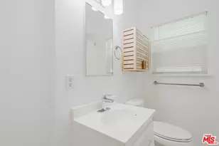 3622 Kalsman Dr, Los Angeles, CA 90016 - Photo 16