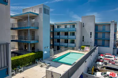 1299 E Green St, Pasadena, CA 91106 - Photo 18