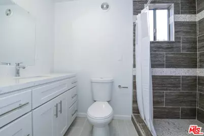 527 N Cummings St, Los Angeles, CA 90033 - Photo 36