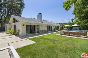 23023 Gainford St, Woodland Hills, CA 91364 - Photo 18