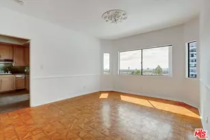 1140 Alta Loma Rd, West Hollywood, CA 90069 - Photo 12