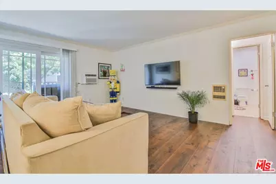 625 N Flores St #102, West Hollywood, CA 90048 - Photo 18