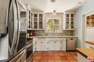 6871 Sunny Cove, Los Angeles, CA 90068 - Photo 8