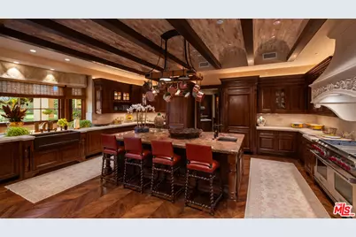 10 Beverly Ridge Ter, Beverly Hills, CA 90210 - Photo 12