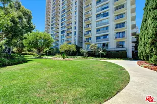 2160 Century Pk E, Los Angeles, CA 90067 - Photo 28