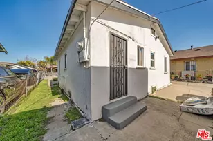 224 W 84th St, Los Angeles, CA 90003 - Photo 30