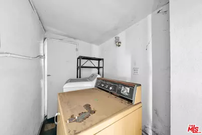 224 W 84th St, Los Angeles, CA 90003 - Photo 42