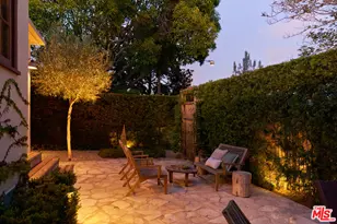 655 Angelus Pl, Venice, CA 90291 - Photo 36