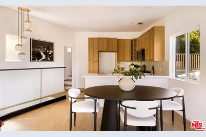 6837 Cahuenga Park Trl, Los Angeles, CA 90068 - Photo 46