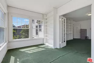 520 S Irving Blvd, Los Angeles, CA 90020 - Photo 34