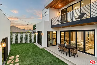 8006 Nardian Way, Los Angeles, CA 90045 - Photo 26