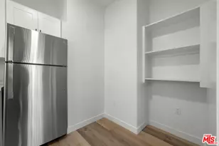 4309 S Main St, Los Angeles, CA 90037 - Photo 18