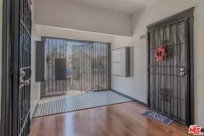 4309 S Main St, Los Angeles, CA 90037 - Photo 14