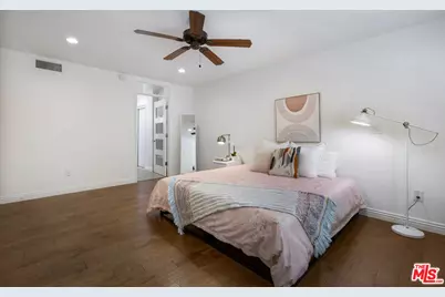 330 W California Blvd #101, Pasadena, CA 91105 - Photo 20