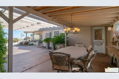 475 Kickapoo Trl, Yucca Valley, CA 92284 - Photo 24