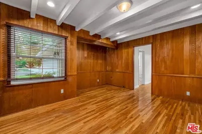 6038 Shadyglade Ave, Los Angeles, CA 91606 - Photo 8