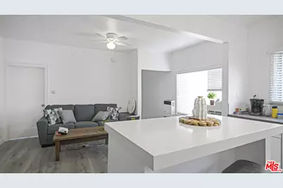 716 W 30th St, Los Angeles, CA 90007 - Photo 10