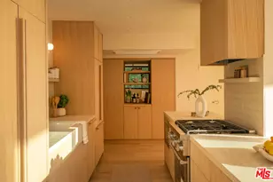 8787 Shoreham Dr, West Hollywood, CA 90069 - Photo 10