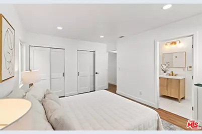 7800 S Victoria Ave, Los Angeles, CA 90043 - Photo 18