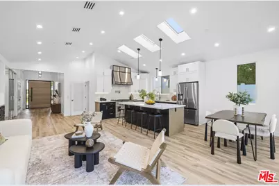 17337 Tiara St, Encino, CA 91316 - Photo 10