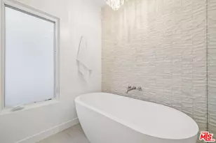 17337 Tiara St, Encino, CA 91316 - Photo 16