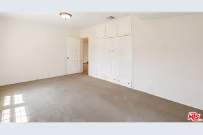 1221 N Frederic St, Burbank, CA 91505 - Photo 28