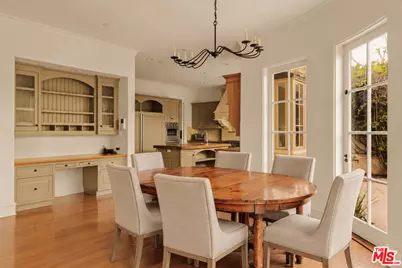 223 24th St, Santa Monica, CA 90402 - Photo 8