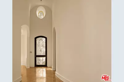 223 24th St, Santa Monica, CA 90402 - Photo 12