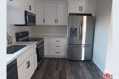 1017 S Washburn Ave, Corona, CA 92882 - Photo 6