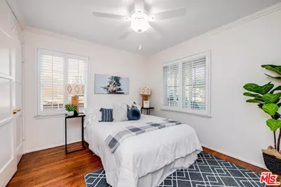 2221 N Valley St, Burbank, CA 91505 - Photo 20