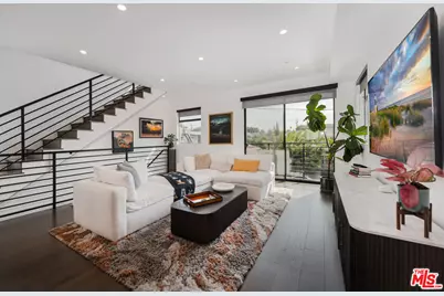 345 N La Fayette Park Pl, Los Angeles, CA 90026 - Photo 4