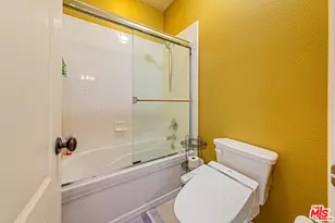23208 Maple Ave, Torrance, CA 90505 - Photo 30