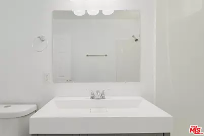 713 W Avenue H10, Lancaster, CA 93534 - Photo 12