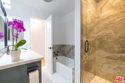 10747 Wilshire Blvd #1107, Los Angeles, CA 90024 - Photo 10