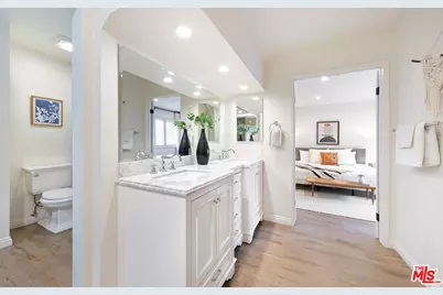1920 Pandora Ave #8, Los Angeles, CA 90025 - Photo 26