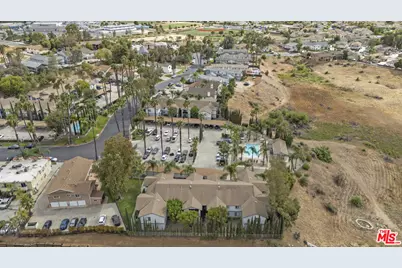 39011 Agua Vis, Murrieta, CA 92563 - Photo 38