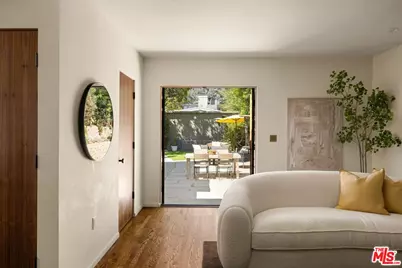1011 W Mountain St, Glendale, CA 91202 - Photo 22