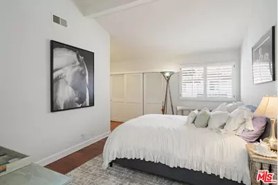 17204 Palisades Cir, Pacific Palisades, CA 90272 - Photo 42