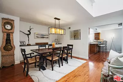 17204 Palisades Cir, Pacific Palisades, CA 90272 - Photo 22