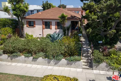 1937 12th St, Santa Monica, CA 90404 - Photo 2
