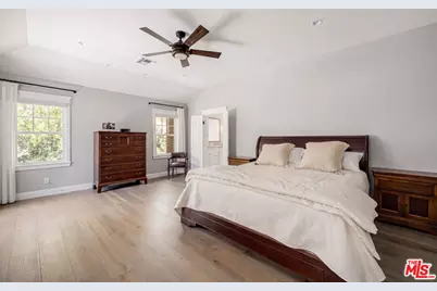 10 Holster Ln, Bell Canyon, CA 91307 - Photo 38