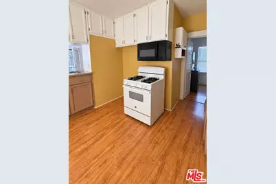 1528 W 36th St, Los Angeles, CA 90018 - Photo 8