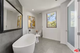 10844 Rochester Ave, Los Angeles, CA 90024 - Photo 34
