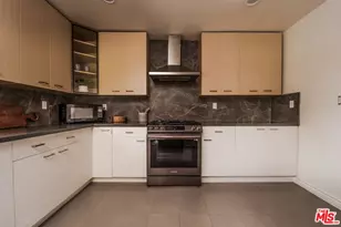 5211 Baza Ave, Woodland Hills, CA 91364 - Photo 8