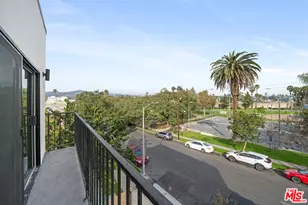 915 N Hobart Blvd, Los Angeles, CA 90029 - Photo 26